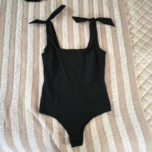 CUPSHE Women's Rib Textured Bodysuit with Adjustable Bowknot Straps